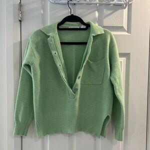 Liz Claiborne Green V-Neck Sweater